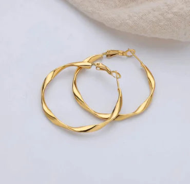 Savvy Hoop Earrings