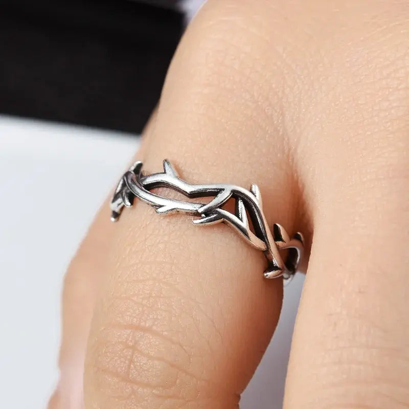 Thorns Couple Ring