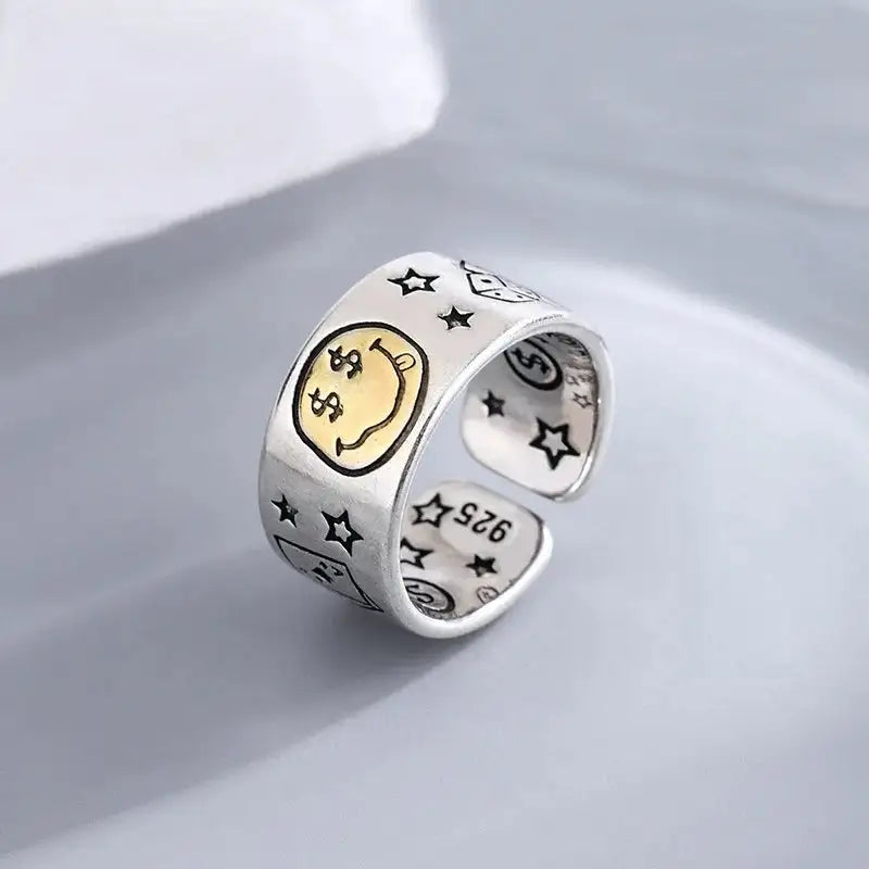 Personality Smile Face Finger Ring