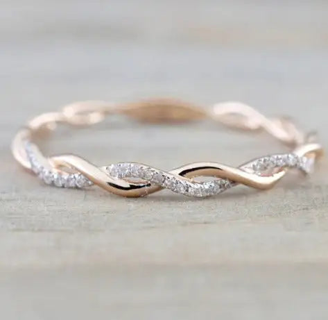 Women's Rose Gold Color Twist Ring