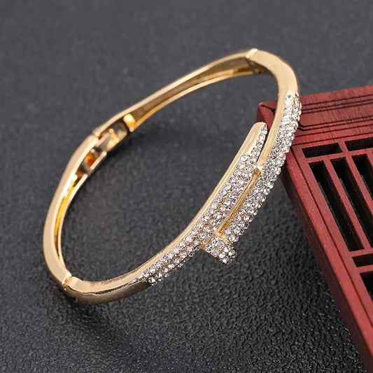 Women's Geometric Nail Bracelet