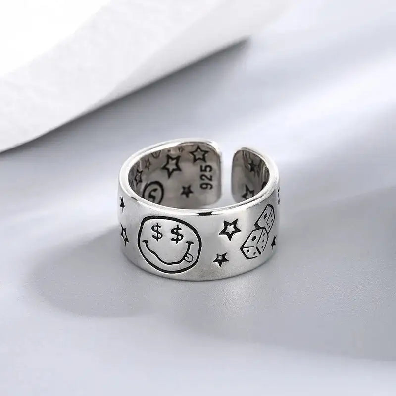 Personality Smile Face Finger Ring