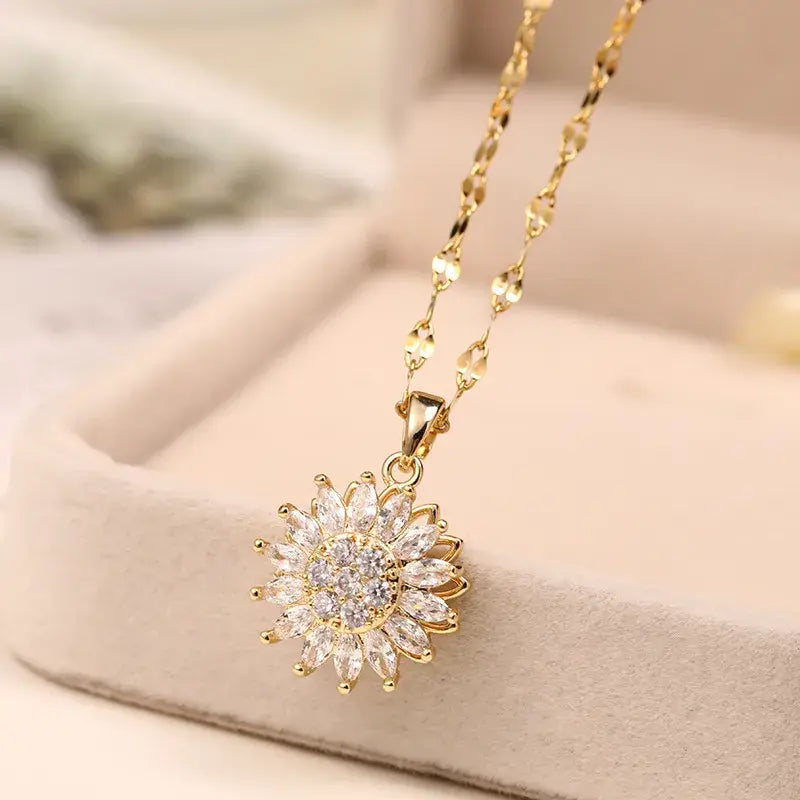 Double-Layer Rotatable Sunflower Necklace